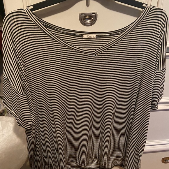 Plus size 2x striped shirt - Picture 2 of 2